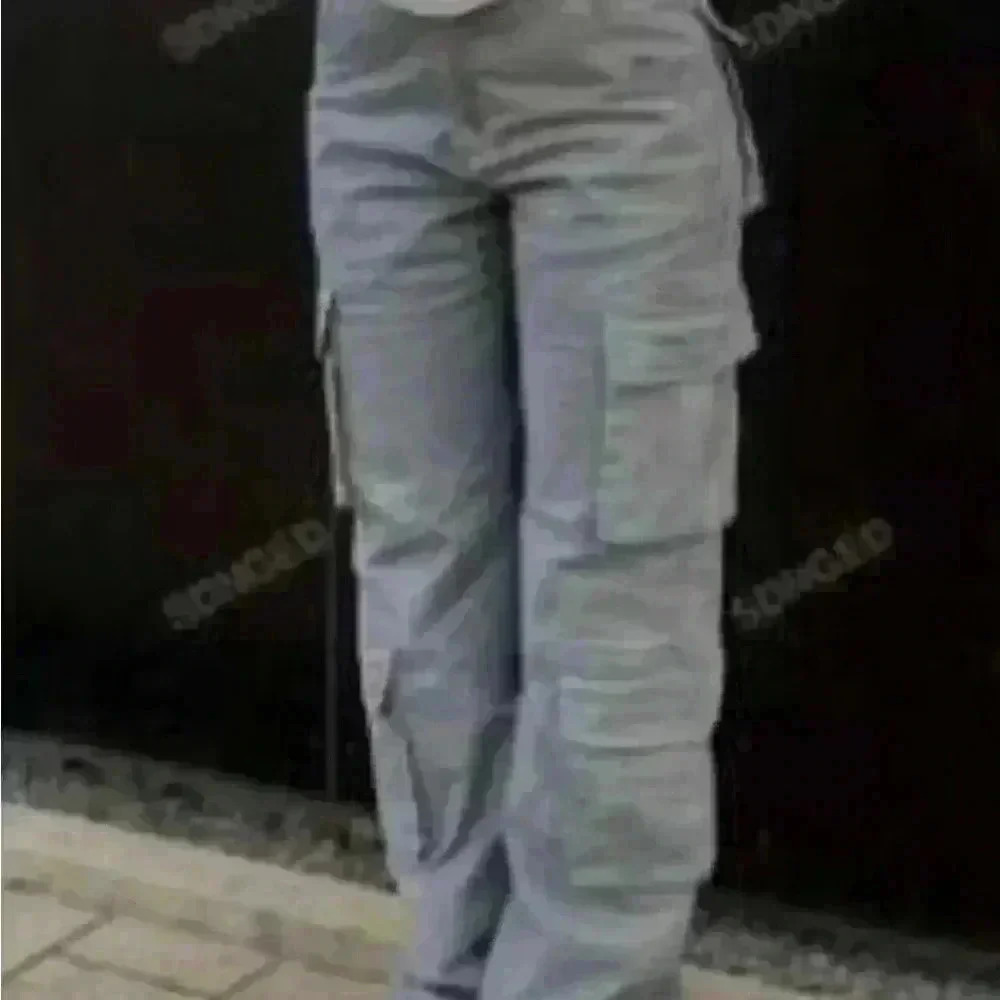 COPY - Gray comfy cargo pants - Picture 2 of 2